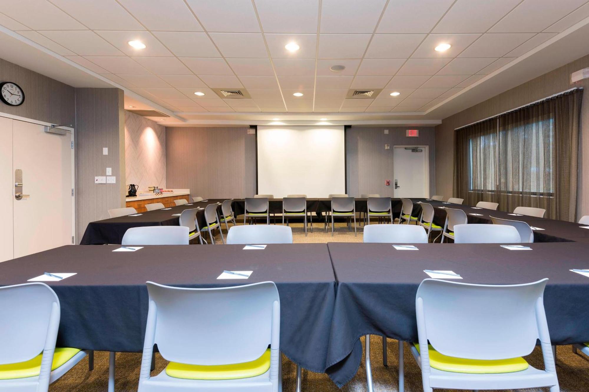 Springhill Suites Detroit Auburn Hills Exterior photo