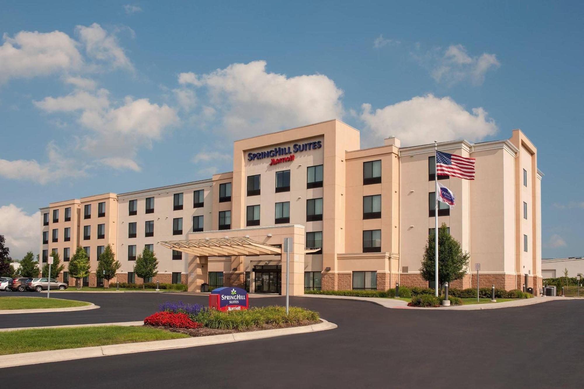 Springhill Suites Detroit Auburn Hills Exterior photo