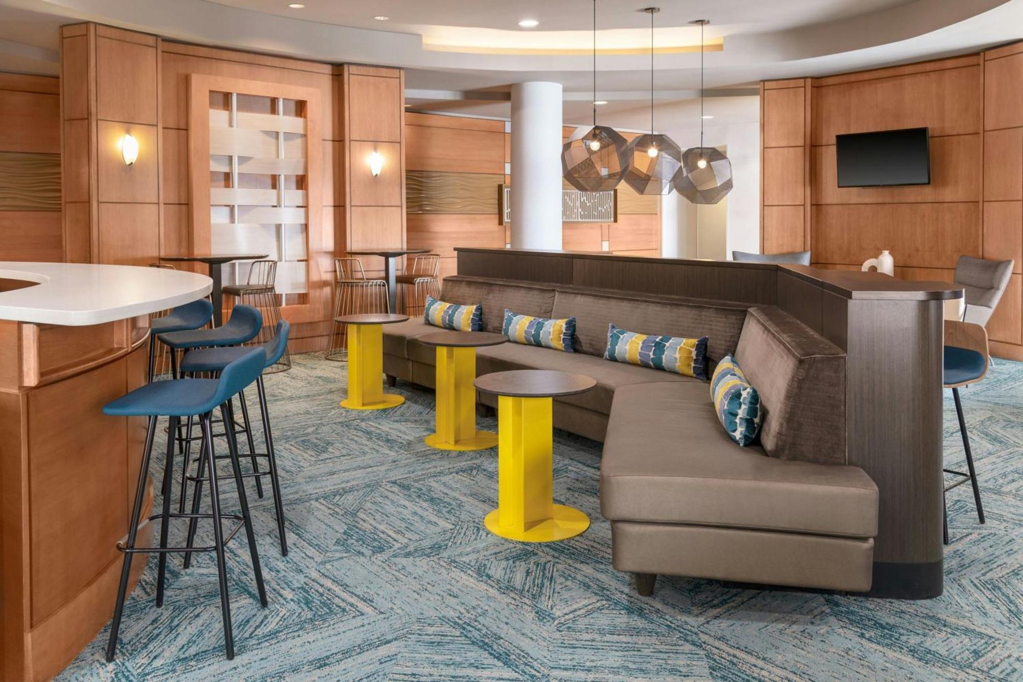 Springhill Suites Detroit Auburn Hills Exterior photo